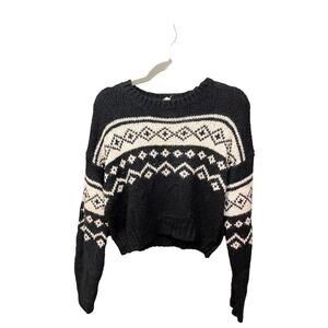 Me to We crop black/white sweater Ladies Size XS‎ Diamond Pattern-Oversize